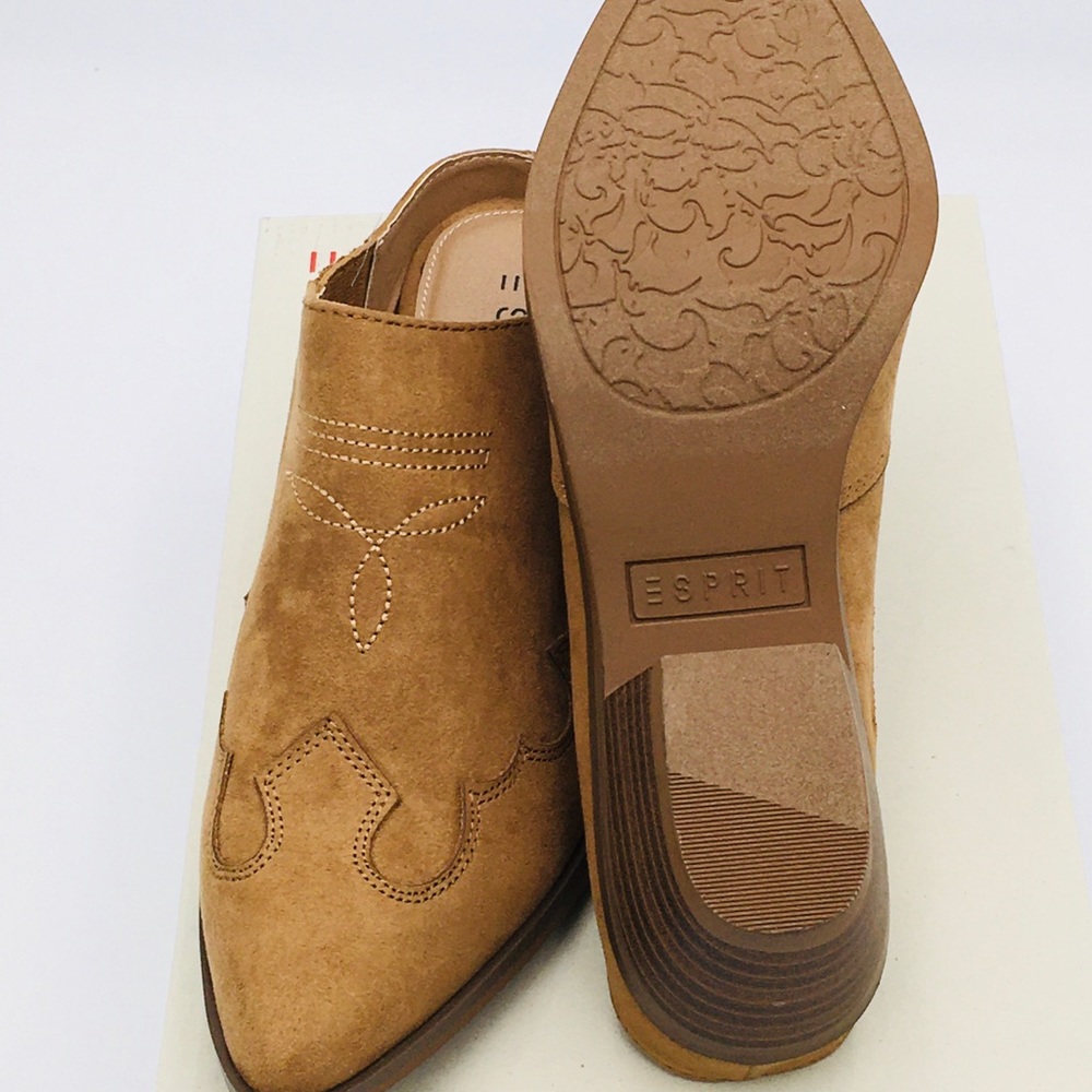 Sprit Point Boots - Picture 11 of 11